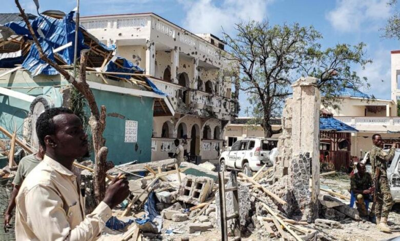 رئيس ولاية: 26 قتيلا في الهجوم على فندق في كيسمايو بالصومال
