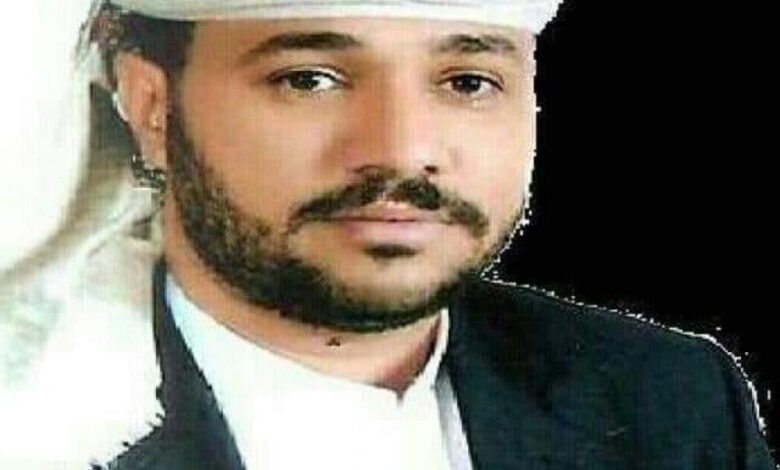الشيخ مهدي العقربي يعزي القائد محمد السمنتر في وفاة والدتة