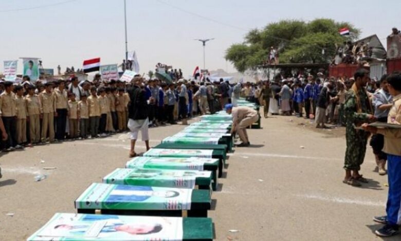 تحويل بعضها إلى المحافظات .. الحوثيون يعجزون عن استيعاب الجثث العائدة إلى مستشفيات صنعاء.