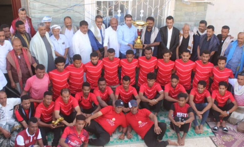 استقبال رسمي لبعثة فريق شعب حضرموت الفائز ببطولة الدوري التنشيطي لكرة القدم