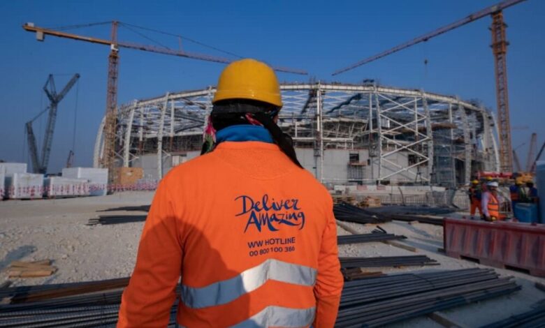 اللجنة العليا للمشاريع والإرث تؤكد حرصها على سلامة العاملين في مشاريع مونديال قطر