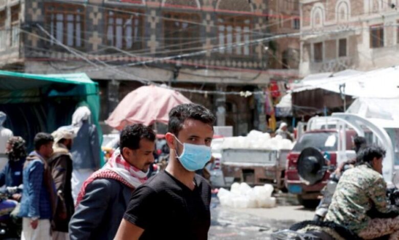 الوباء يمنح الحوثيون بوابة جديدة لنهب أموال اليمنيين