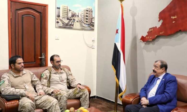 اللواء بن بريك يلتقي قائد قوات التحالف العربي في عدن
