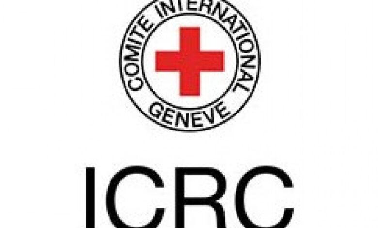الصليب الأحمر يُحذر من شائعات كورونا باليمن.