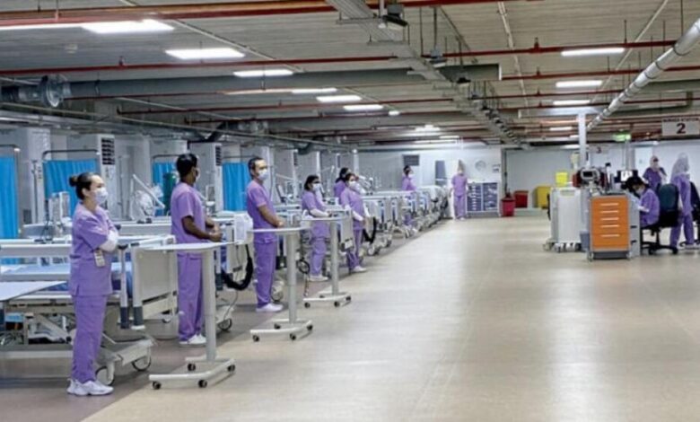 البحرين تحوّل موقف سيارات إلى مستشفى لـ«كورونا» في 7 أيام