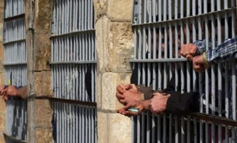 18 صحافياً يتعرضون للإخفاء القسري في سجون الحوثي