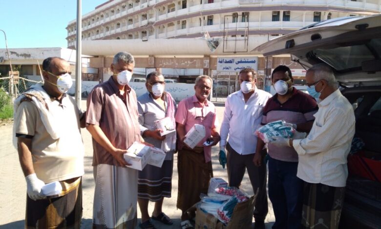 فريق عمل حملة لأجل عدن الحبيبة يدشن برنامج الدعم الوقائي في مستشفى الصداقة بعدن