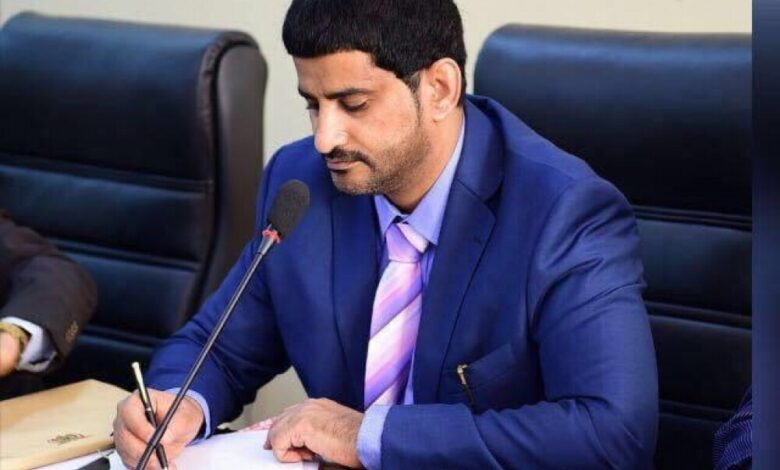 نائب وزير النقل اليمني: ناقلة "صافر" قنبلة موقوتة تهدد المنطقة