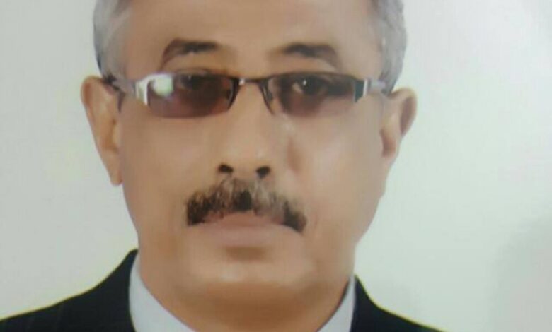 مدير عام مكتب الصحة العامة والسكان بأبين يعزي في وفاة امين وهيب علي كليب
