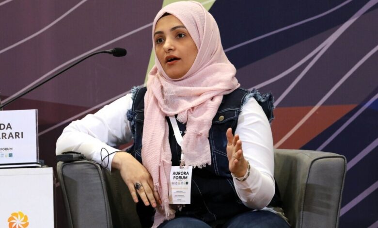 ناشطة حقوقية متسائلة: أين تذهب مستحقات النازحين في عدن