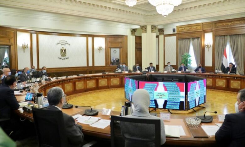 جلسة مباحثات يمنية مصرية في القاهرة برئاسة رئيسي الوزراء