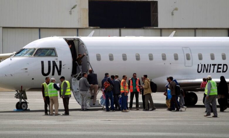 الميليشيات الحوثية تغلق مطار صنعاء أمام الرحلات الأممية