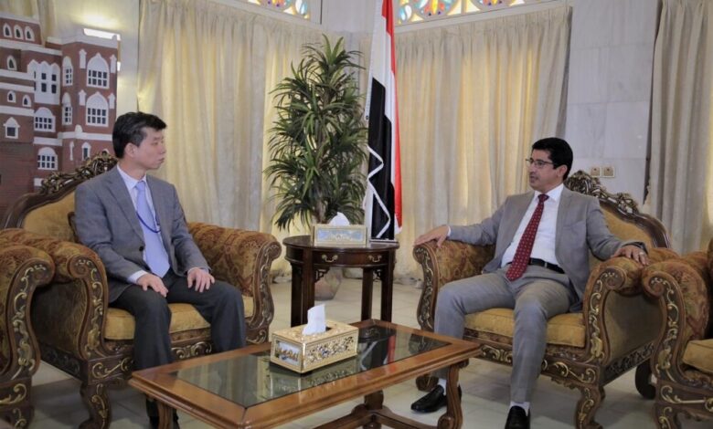 بجاش يناقش مع السفير الكوري مستجدات الأوضاع في اليمن
