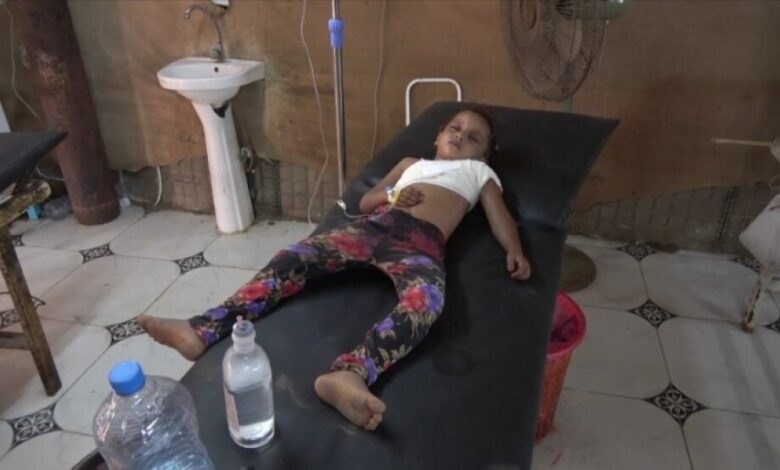 الحديدة...إصابة طفلة بشظايا قذيفة هاون إثر قصف مدفعي حوثي على منطقة القازة بمديرية الدريهمي