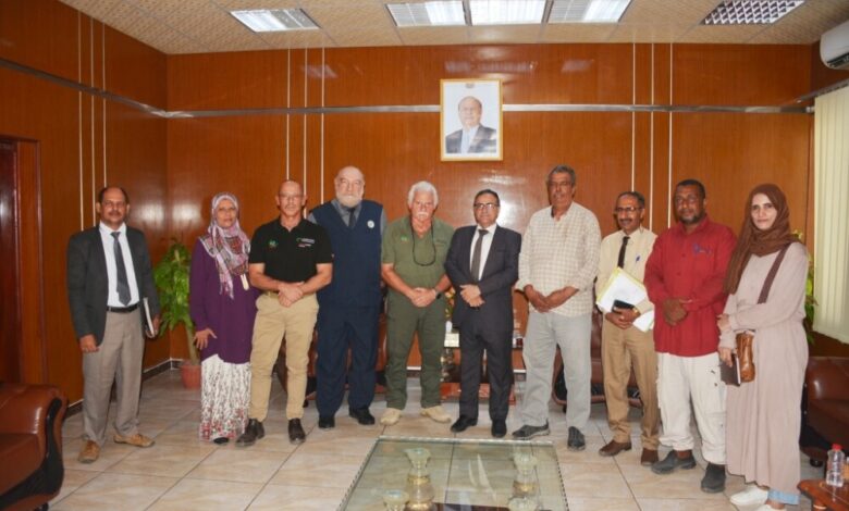 مناقشة تعزيز التعاون المشترك بين جامعة عدن ومشروع "مسام"