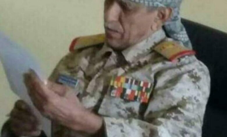 رئيس صحيفة الجيش يعزي بوفاة اللواء منصور صالح والشيخ عبدالله البلعيدي