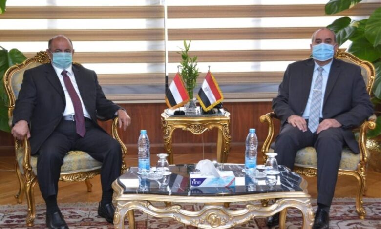 اتفاق يمني مصري على وضع آلية لتطوير التعاون في مجال النقل الجوي