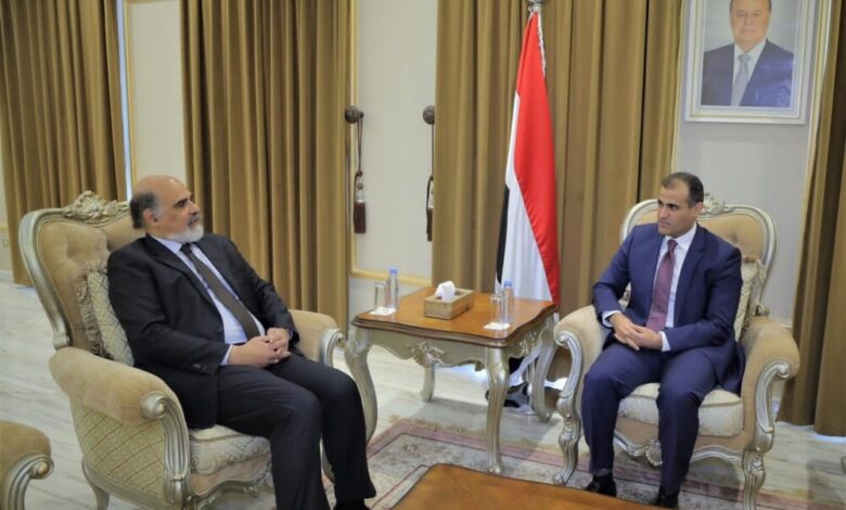 الحضرمي يلتقي سفير البرتغال لدى اليمن