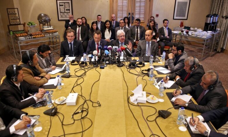 صحيفة: نوفمبر سيشهد إعلان اتفاق بين طرفي النزاع في اليمن