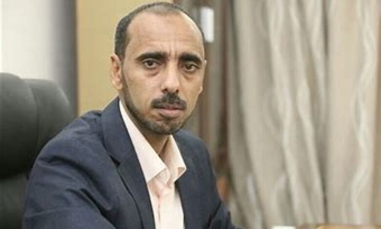 كفاين: ميليشيا الحوثي مستمرة في عرقلة حل مشكلة خزان صافر قبالة سواحل الحديدة