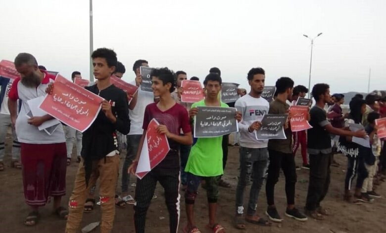 ضغوط يمنية لرفع الحصار الحوثي عن تعز